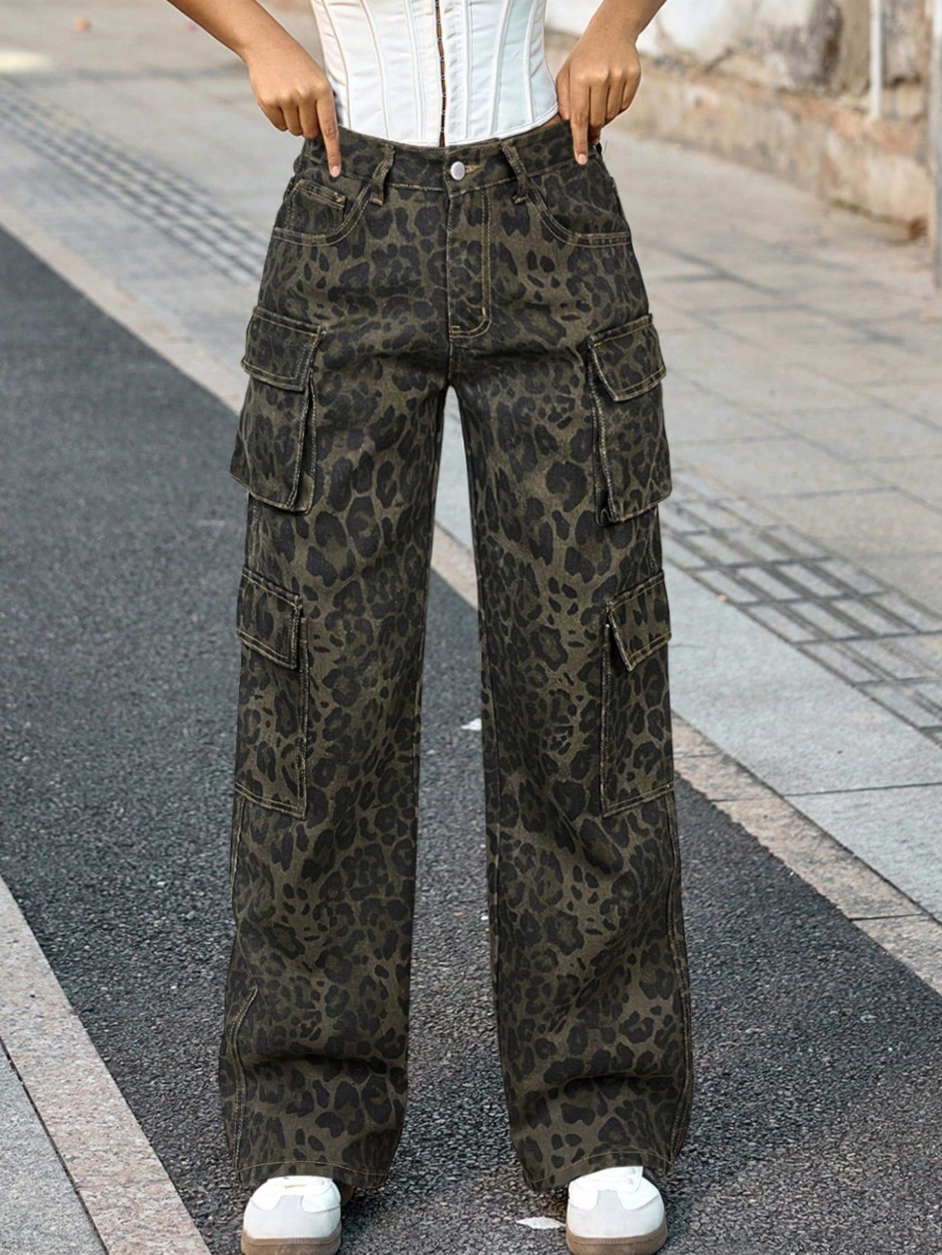Women's Leopard Print Cargo Pants - Baggy High-Waisted Streetwear Trousers
