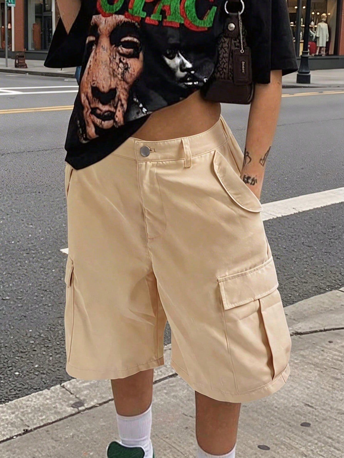 Women'S Khaki Casual Cargo Shorts With Side Pockets - Cargo Shorts, Streetwear, Pockets