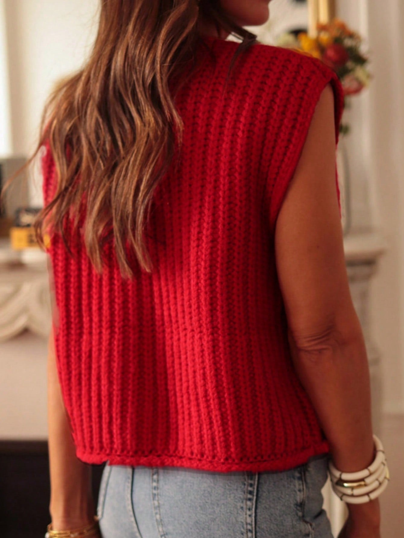 Women's Red Sleeveless Knit Vest - Cropped Casual Fashion Sweater Vest