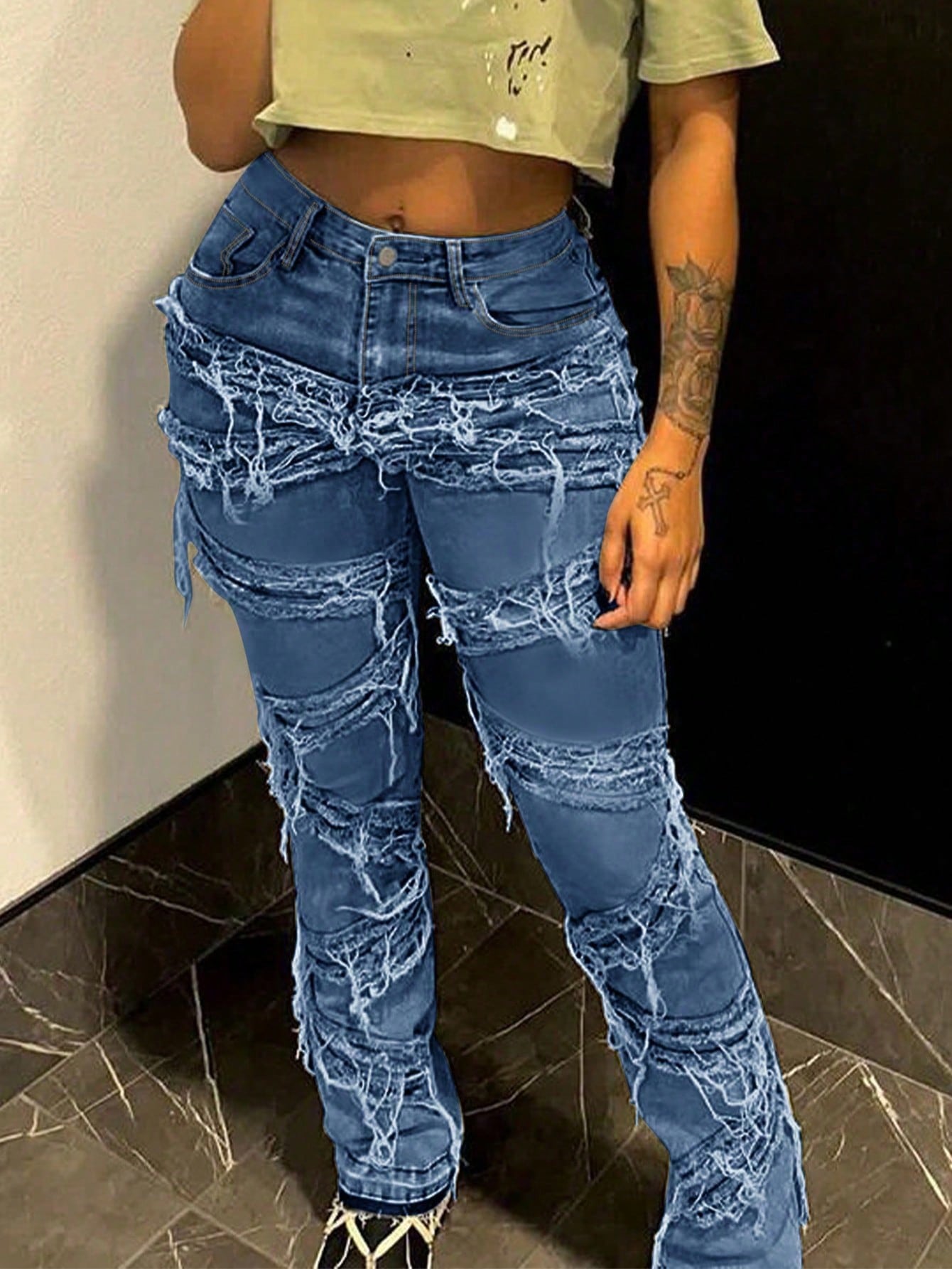 Women's Mid Blue Heavily Distressed Raw Hem Straight-Leg Jeans