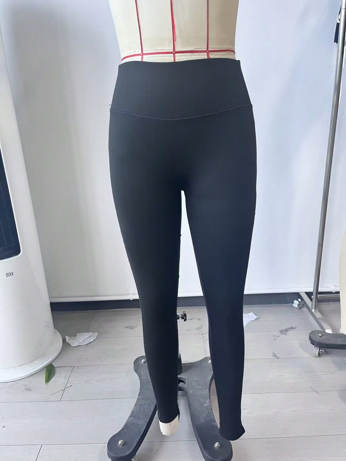Women's Black High-Waisted Flare Yoga Pants with Bootcut Leg