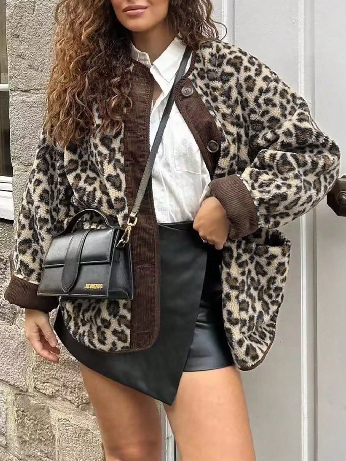 Women's Leopard Print Faux Fur Coat, Oversized Vintage-Inspired Casual Coat with Contrast Trim