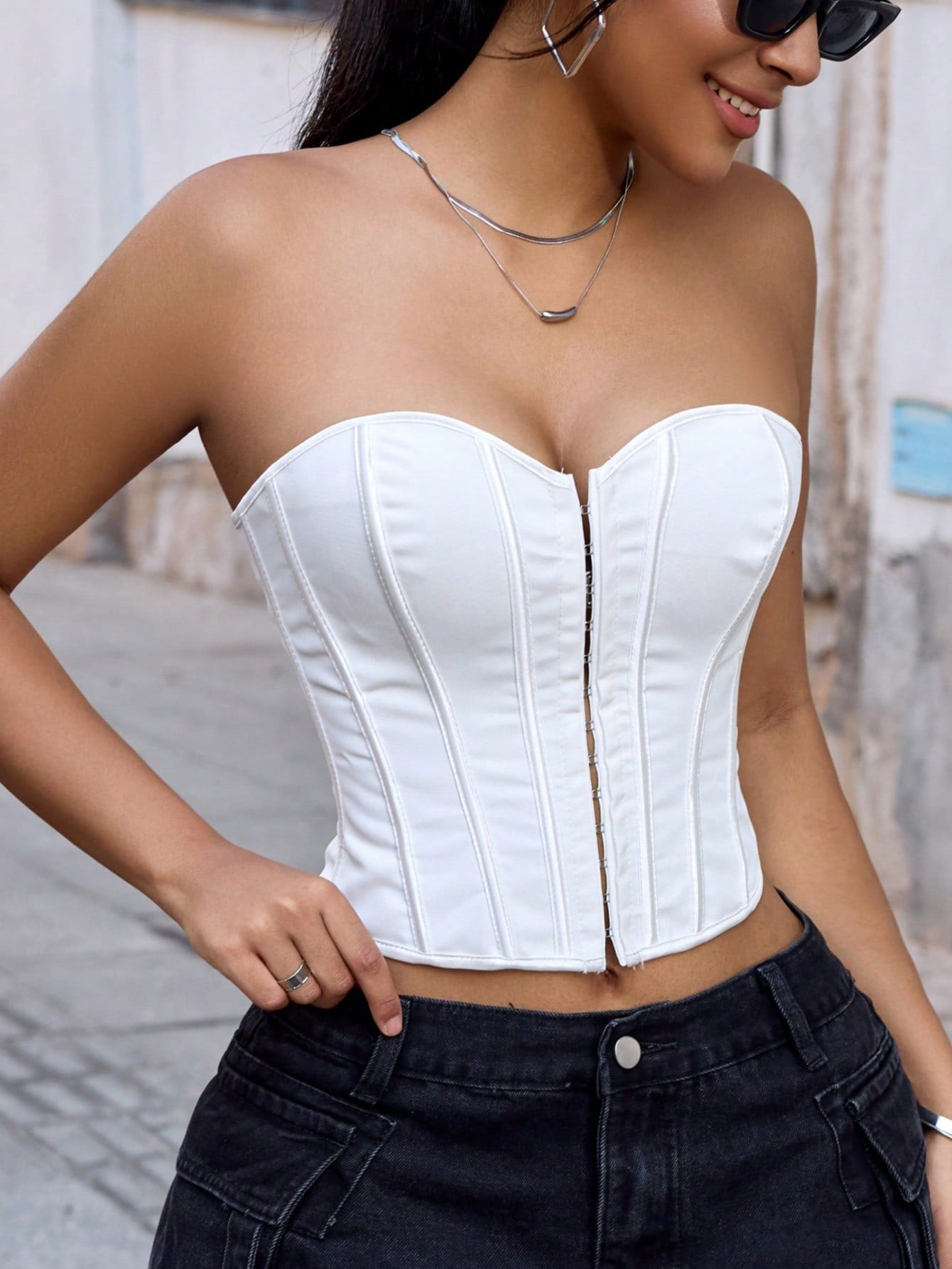 Women's Elegant Women's White Boned Corset Top Strapless Bustier
