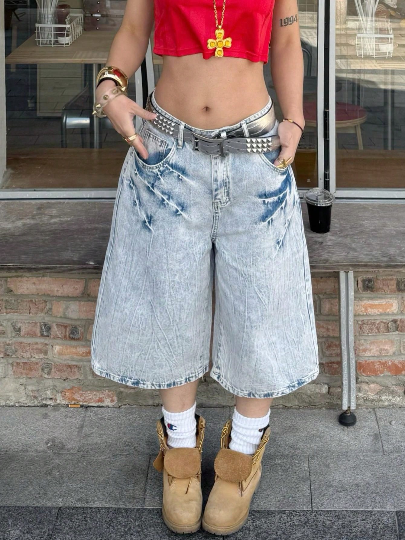 Women's Acid Wash Denim Full-length jeans with distressed