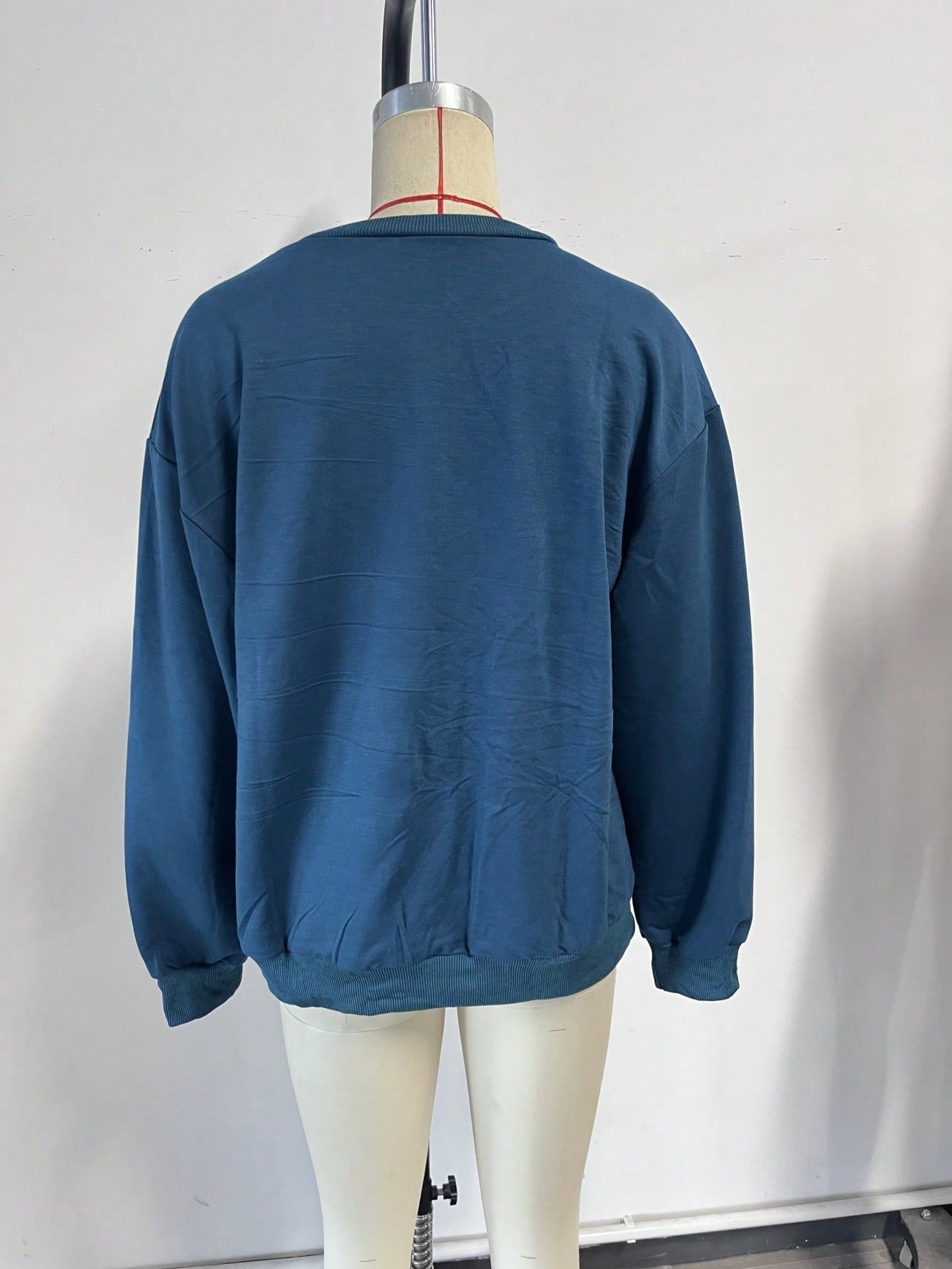 Vintage Letter Printed Blue Sweatshirt, Retro Casual Crew Neck Loose-Fit Long-Sleeve Top for Women