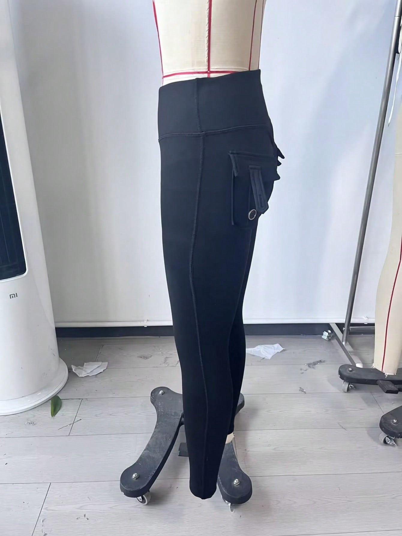 Women's Black High-Waisted Flare Yoga Pants with Bootcut Leg
