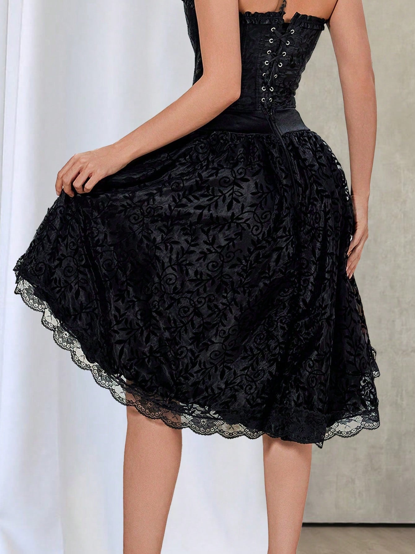 Women's Black Polyester Midi skirt with A-line
