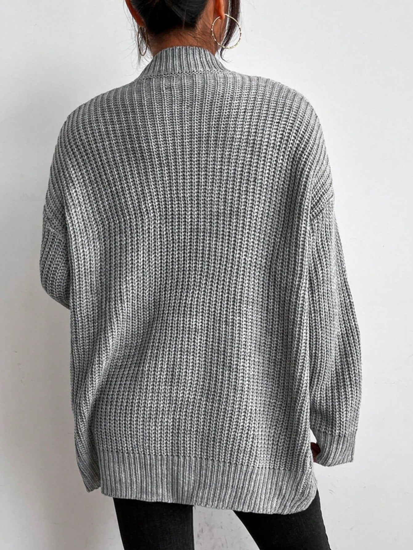 Women's Grey Chunky Knit Cardigan, Oversized Open-Front Sweater Cardigan with Patch Pockets