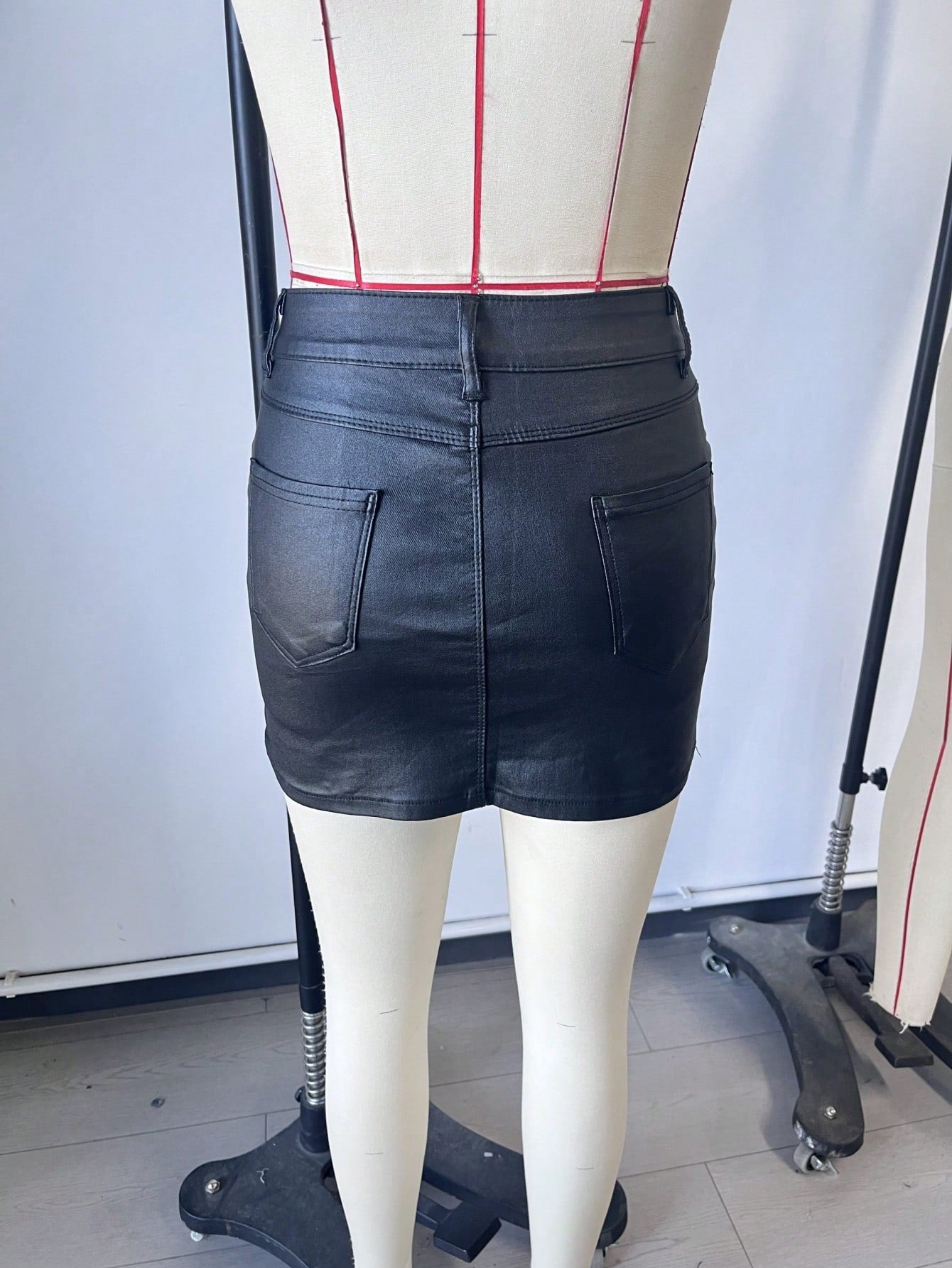 Women's Black Polyester Blend High Rise Bodycon Mini Skirt