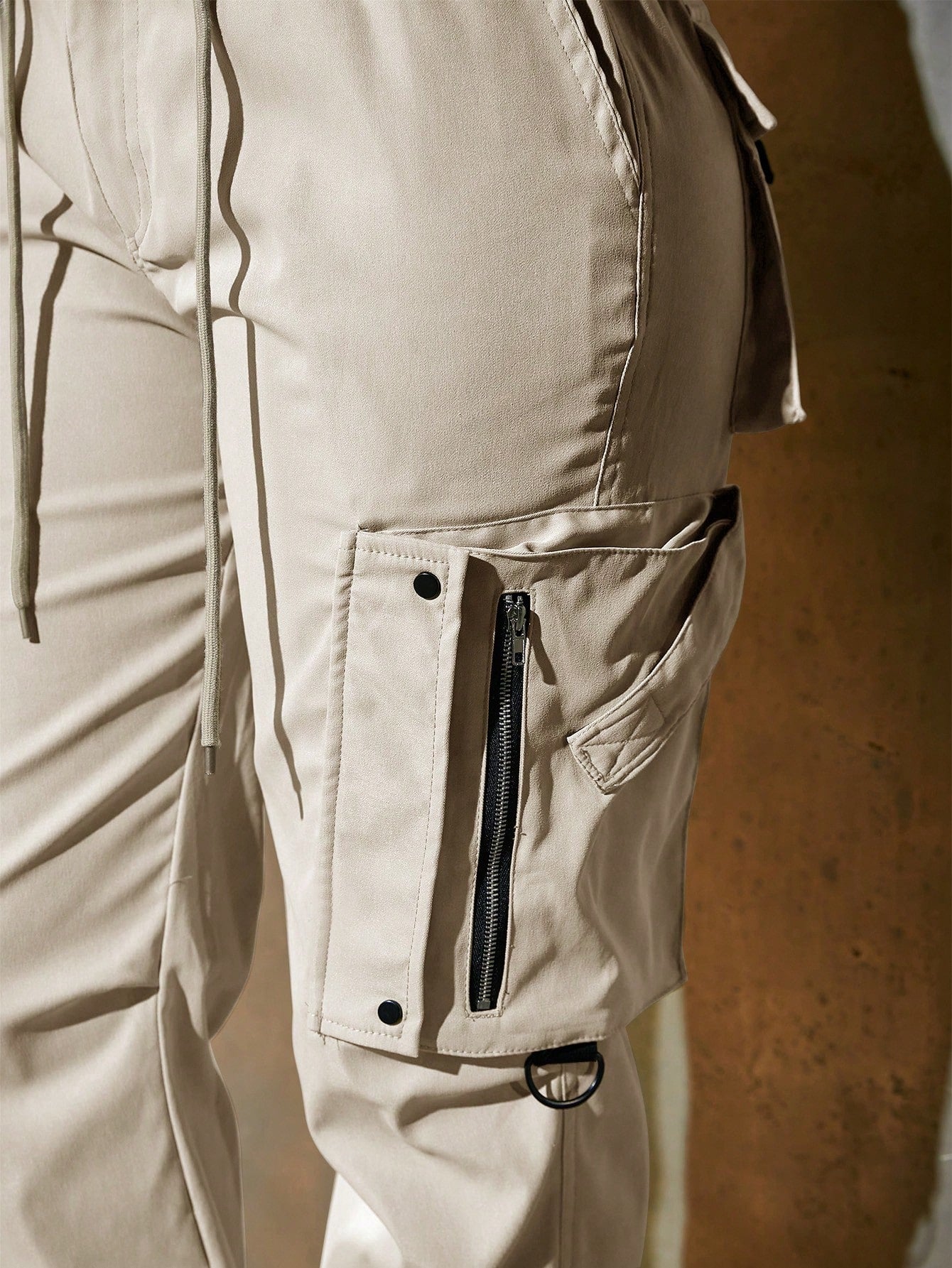 Women's High Waisted Cargo Pants with Large Side Pockets Casual Streetwear