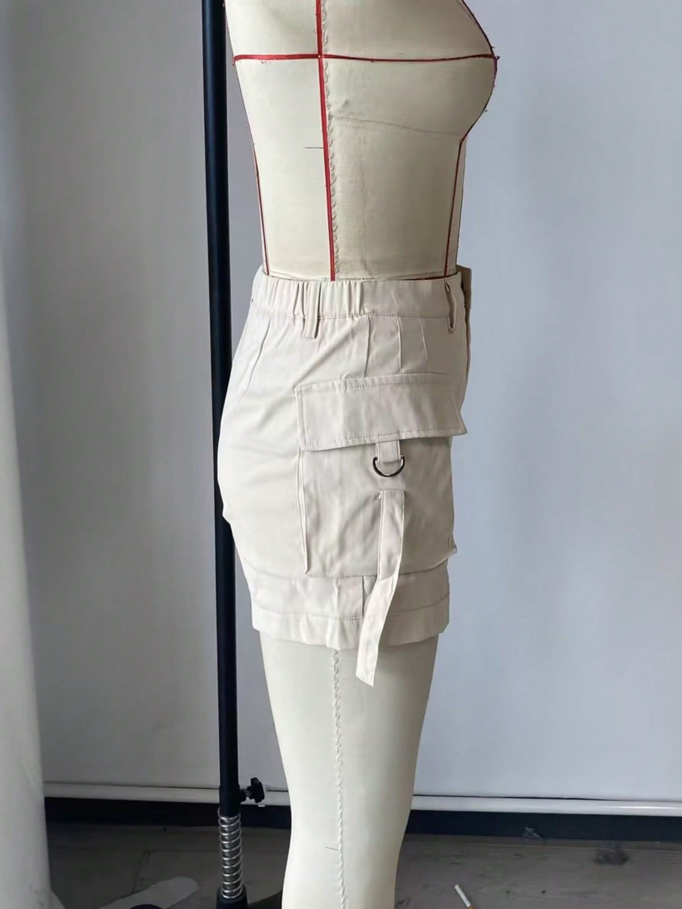 Women's Khaki Cotton Full-length cargo pants with cargo pockets