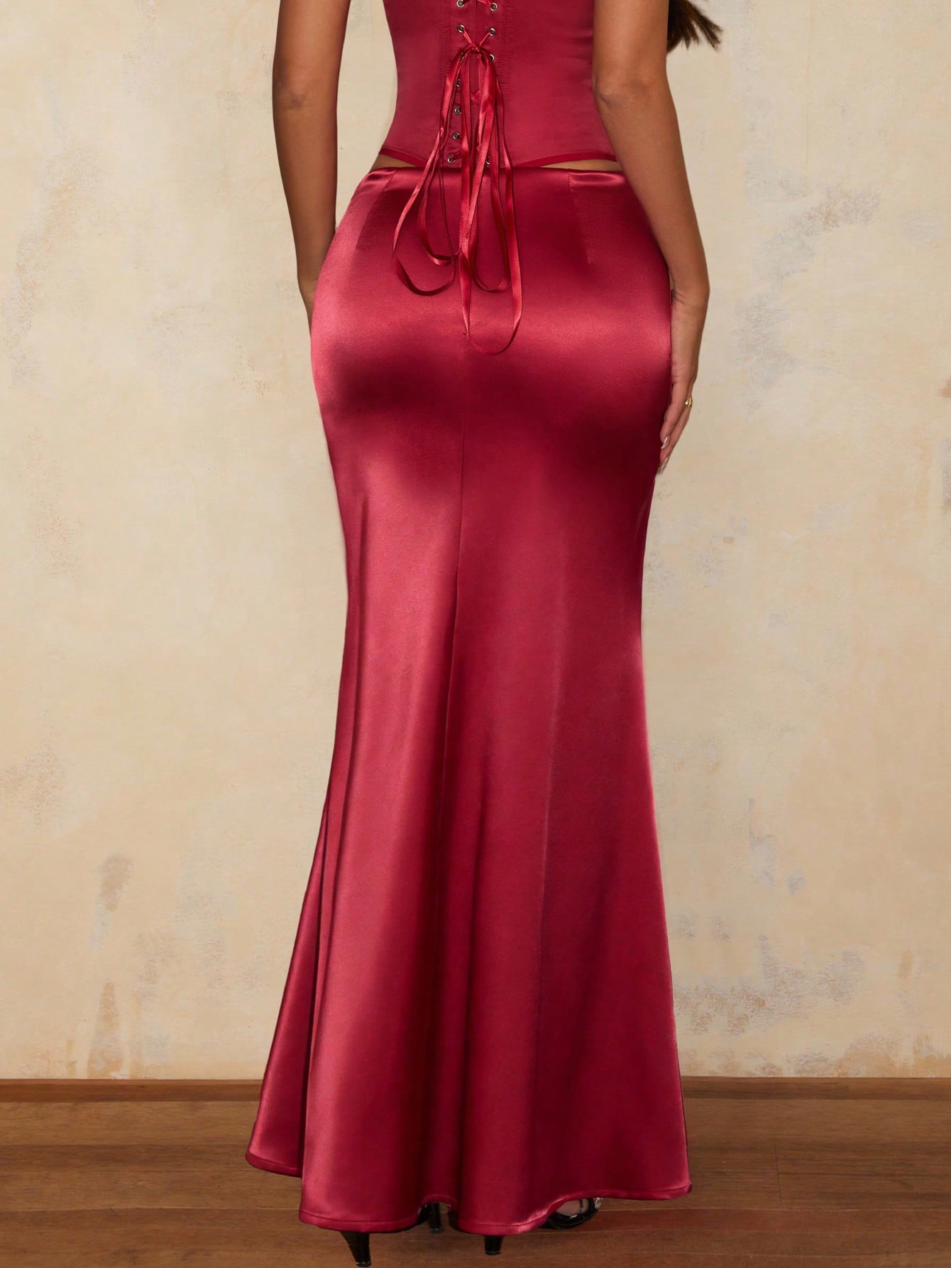 Women's Burgundy High-Waist Satin Mini Skirt