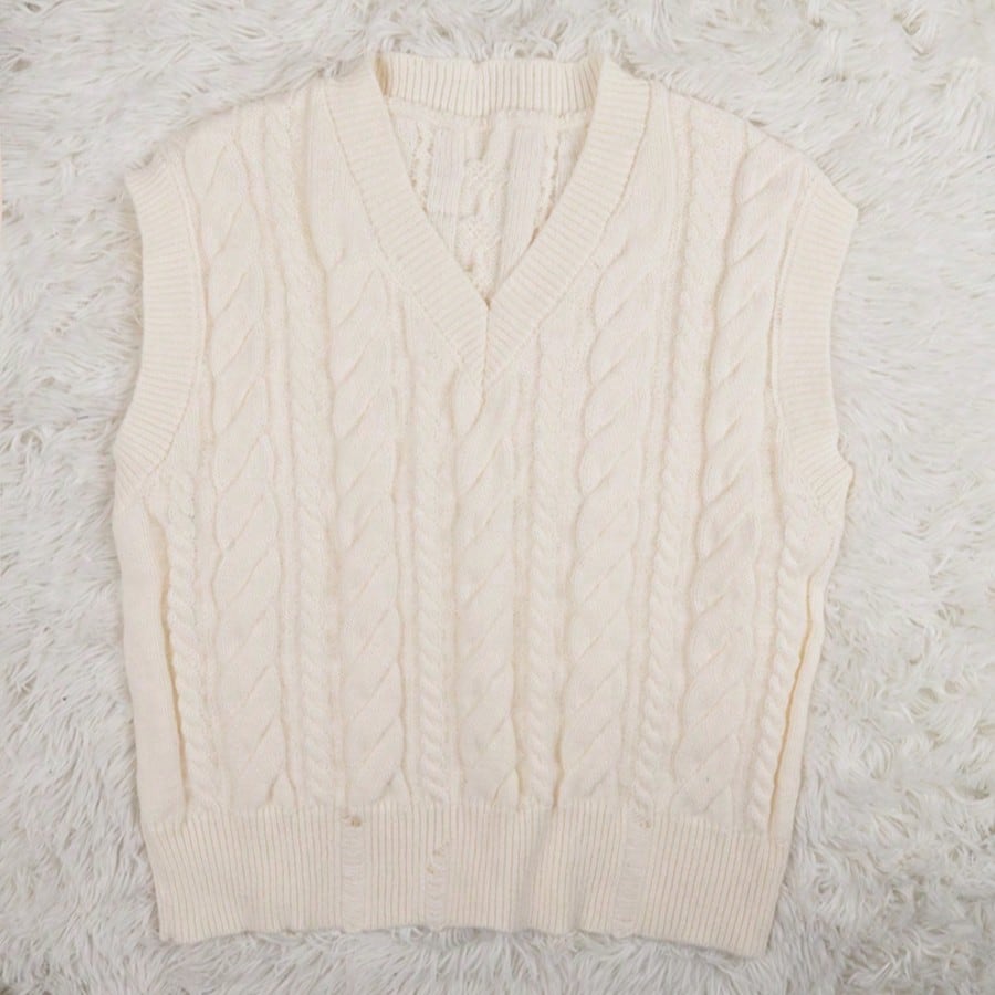 Women's White Polyester V-Neck Cable Knit Oversized Sweater Vest