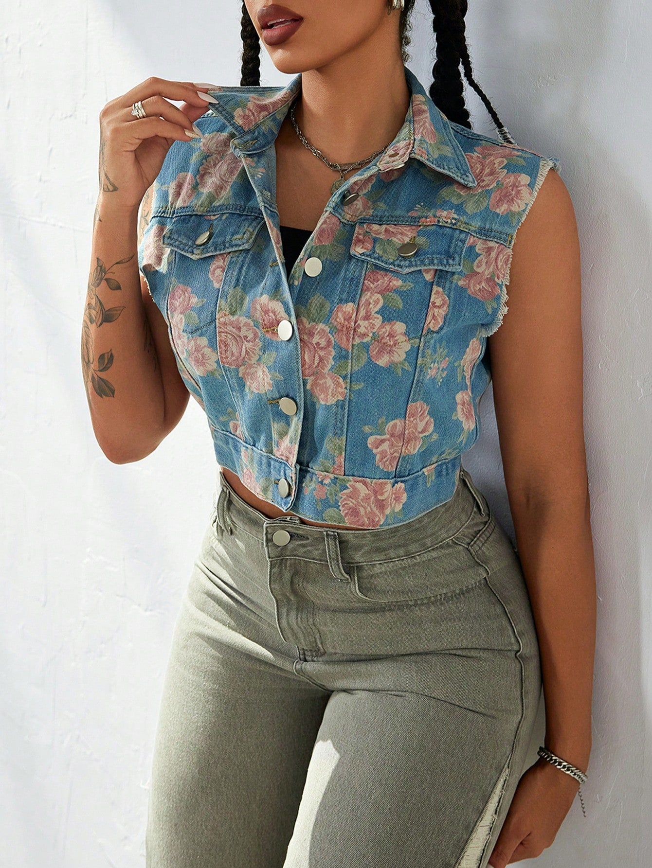 Women's Blue Floral Print Cotton Denim Sleeveless Cropped Jacket Vest