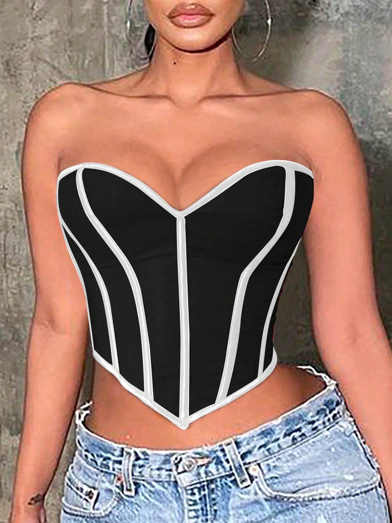Women's Women Sexy Black and White Satin Corset Top Heart Neck Boned