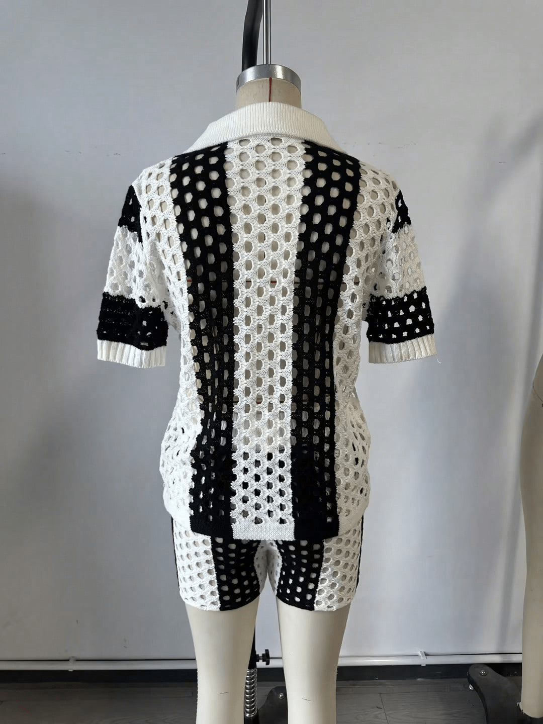 Women's Black White Knit Two-Piece Set with Crop Top and Mini Skirt
