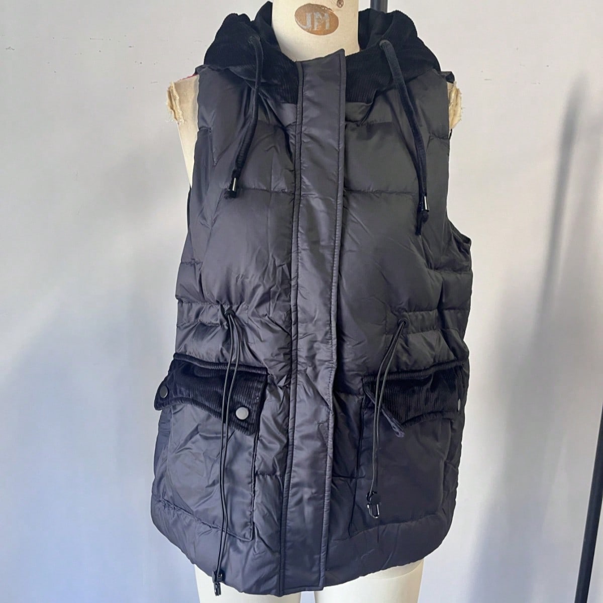 Women's Black Quilted Puffer Vest