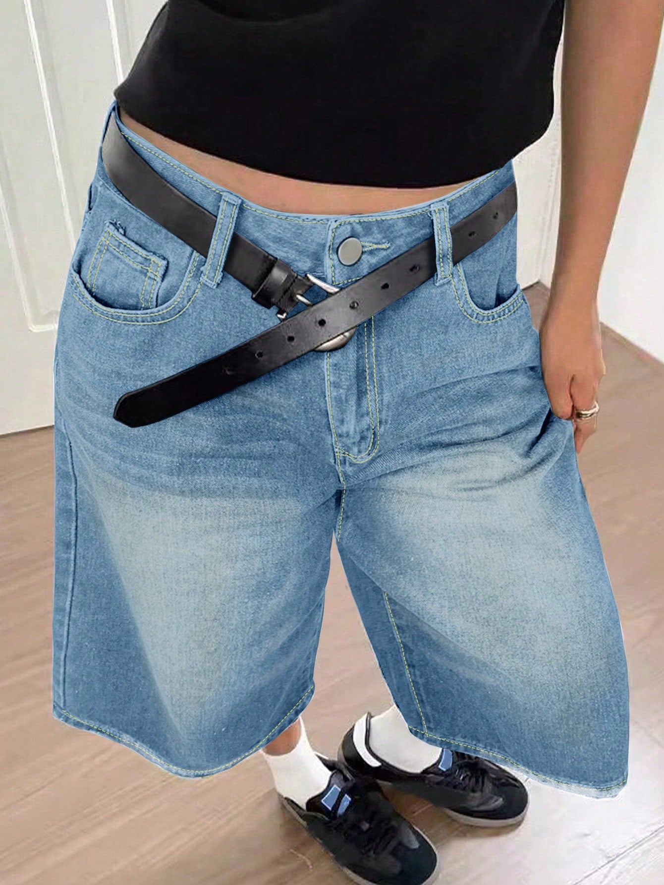 Women's Blue Jeans