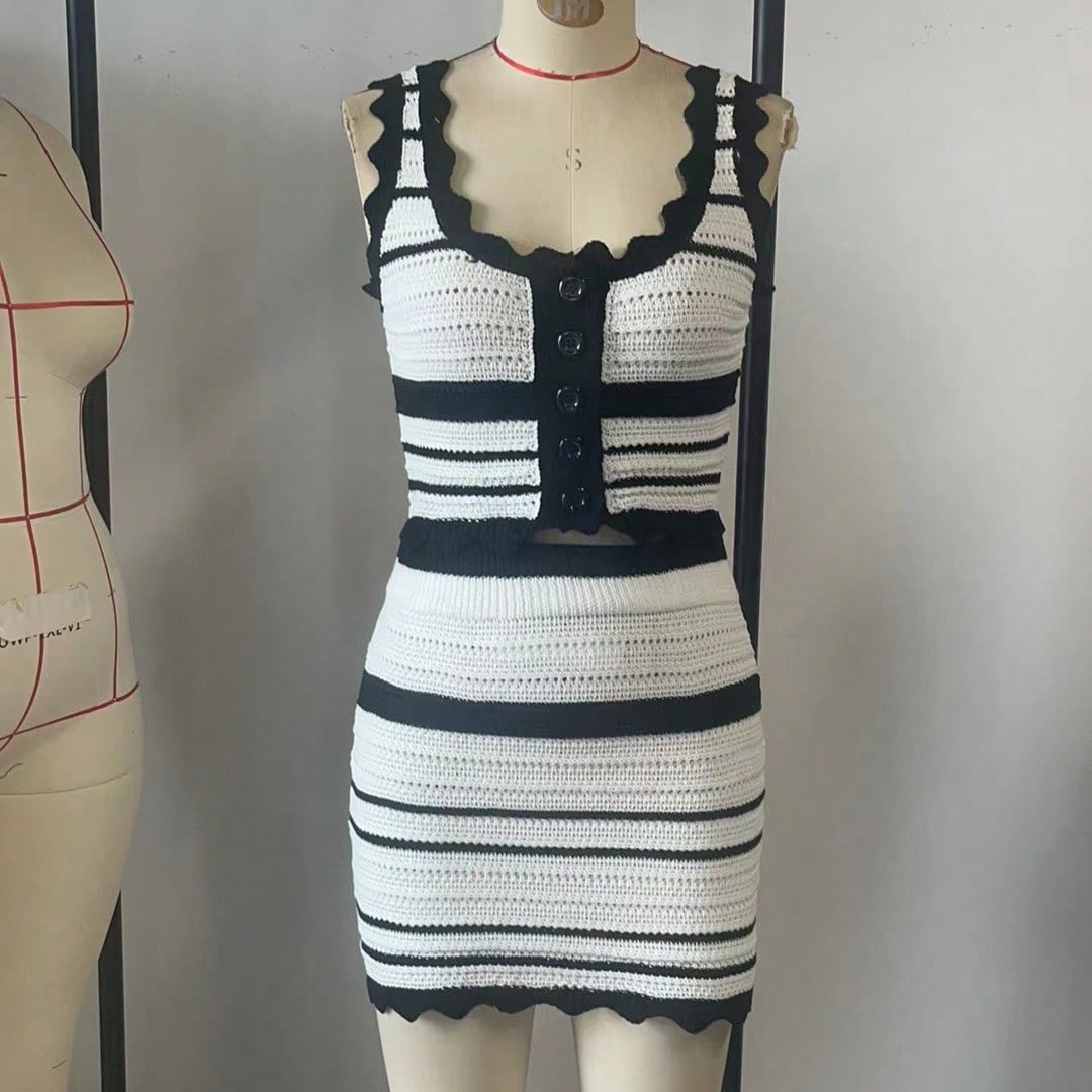 Women's Black White Ribbed Knit Midi bodycon dress with sleeveless