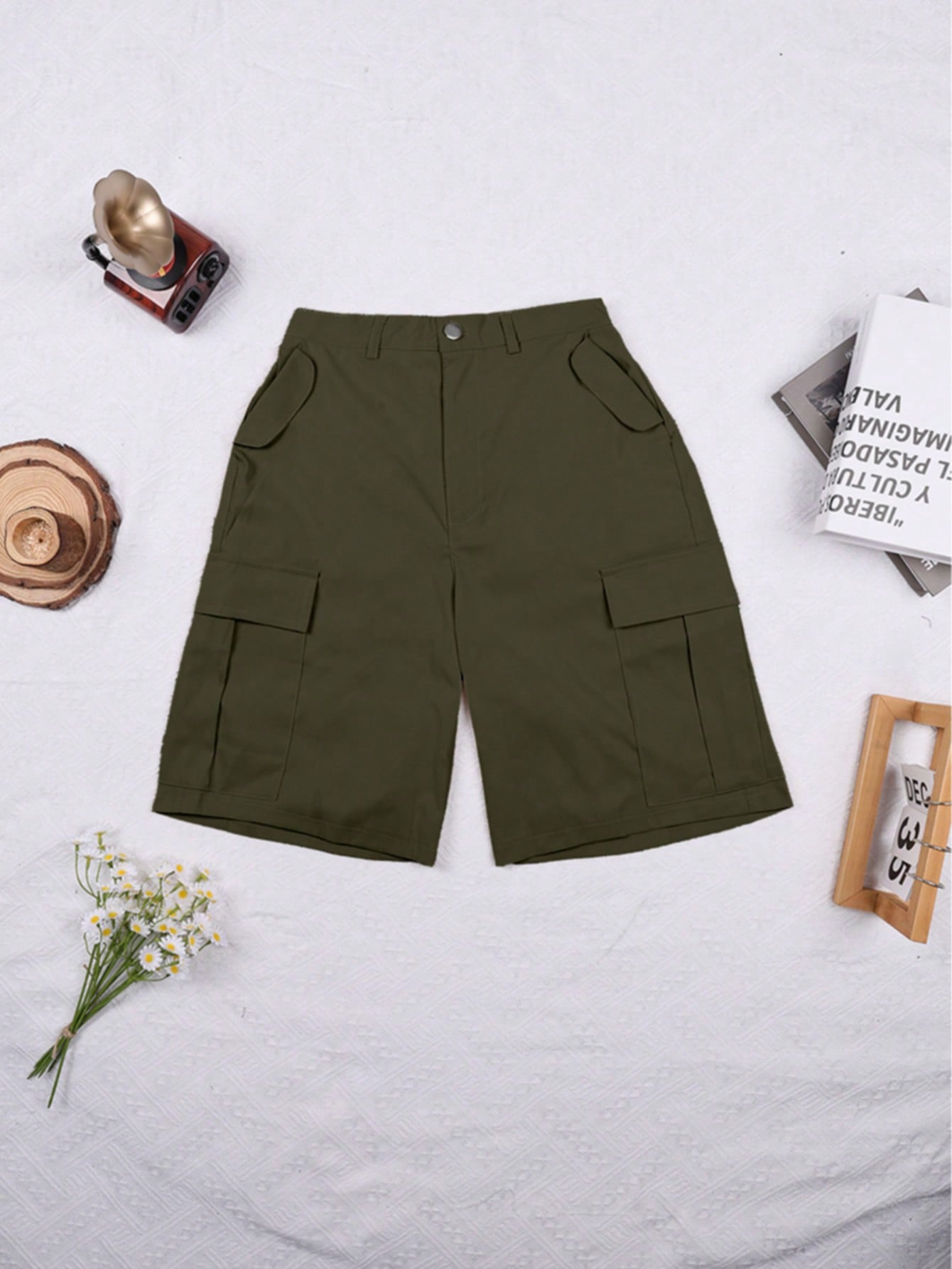 Women'S Olive Green Casual Cargo Shorts With Side Pockets - Cargo Shorts, Streetwear, Pockets