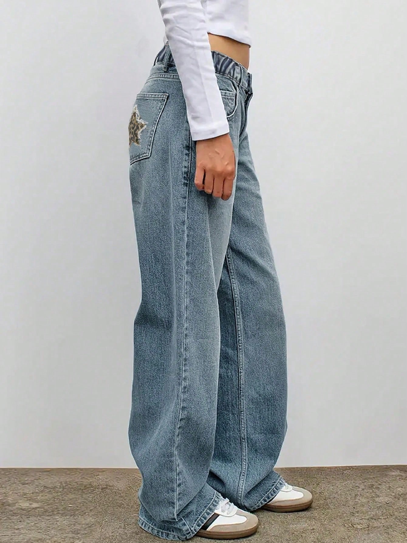 Women's Light Blue Jeans