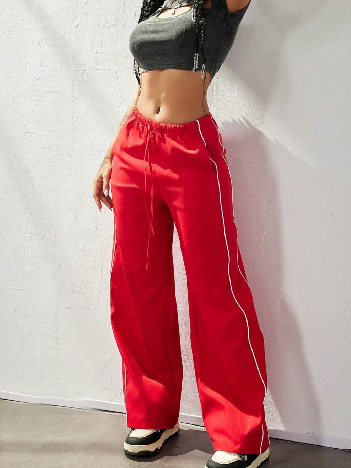 Women's Red Cotton Full-length cargo pants with cargo pockets
