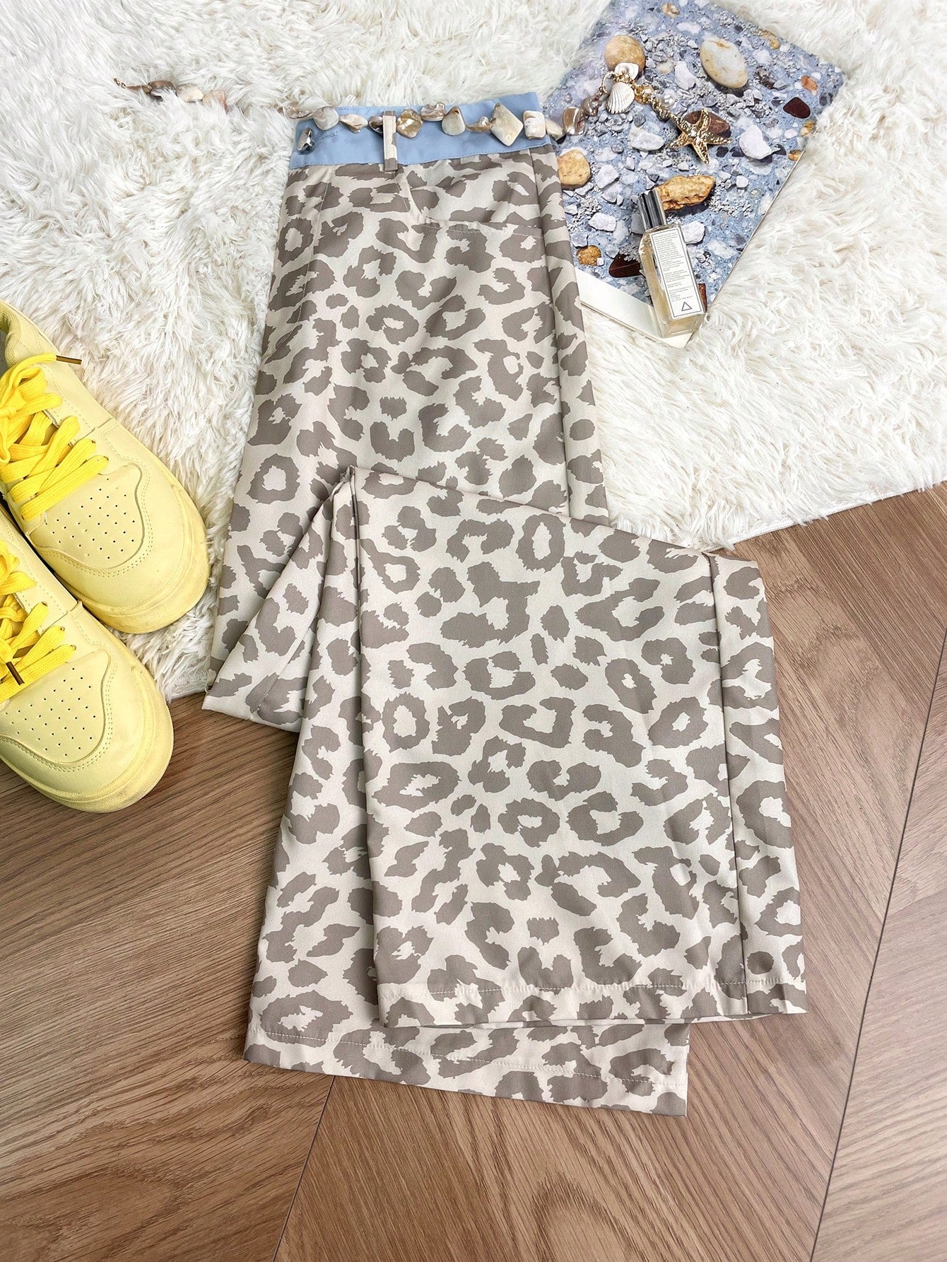 Womens Leopard pants