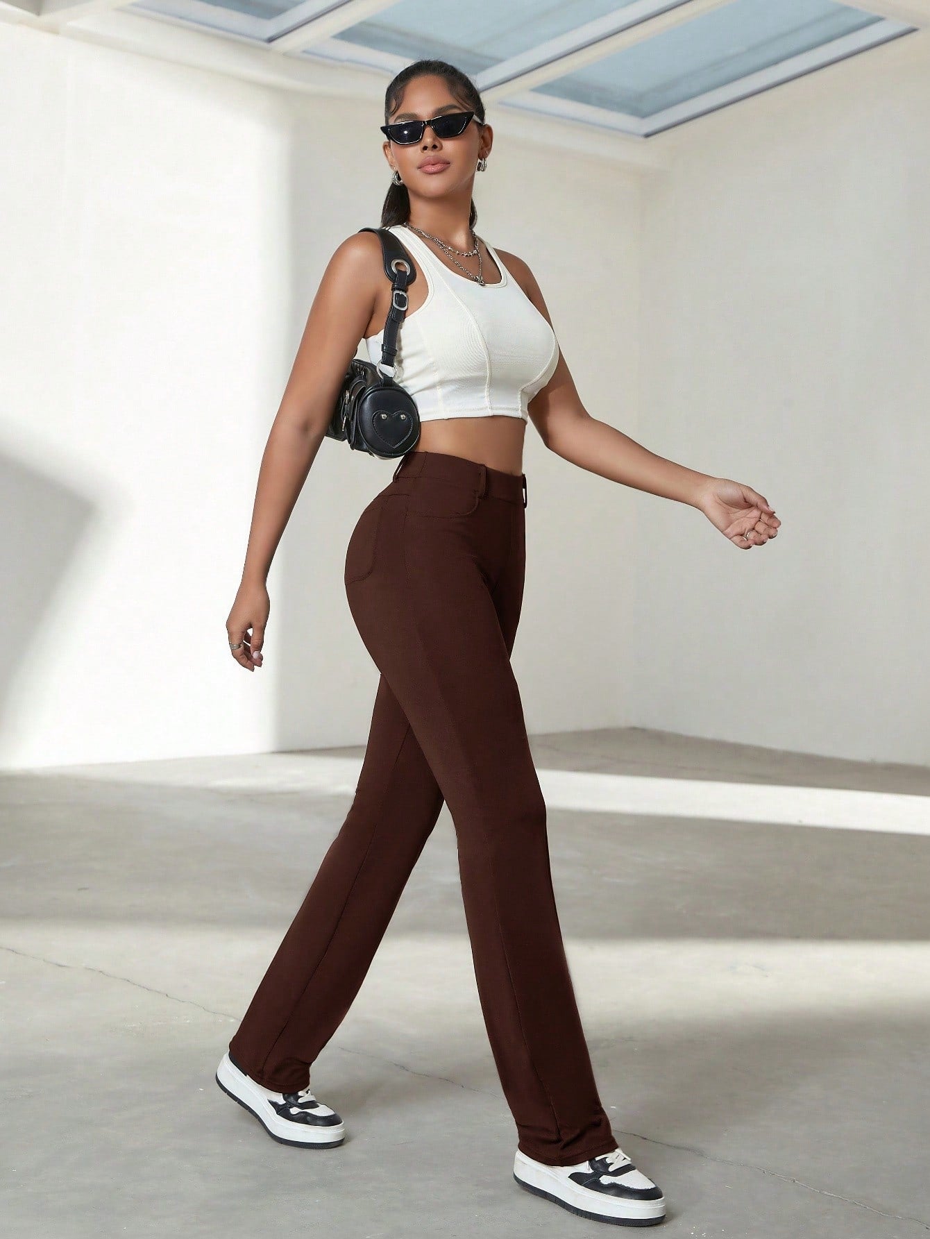 Women's Brown High-Waisted Flare Yoga Pants with Bootcut Leg