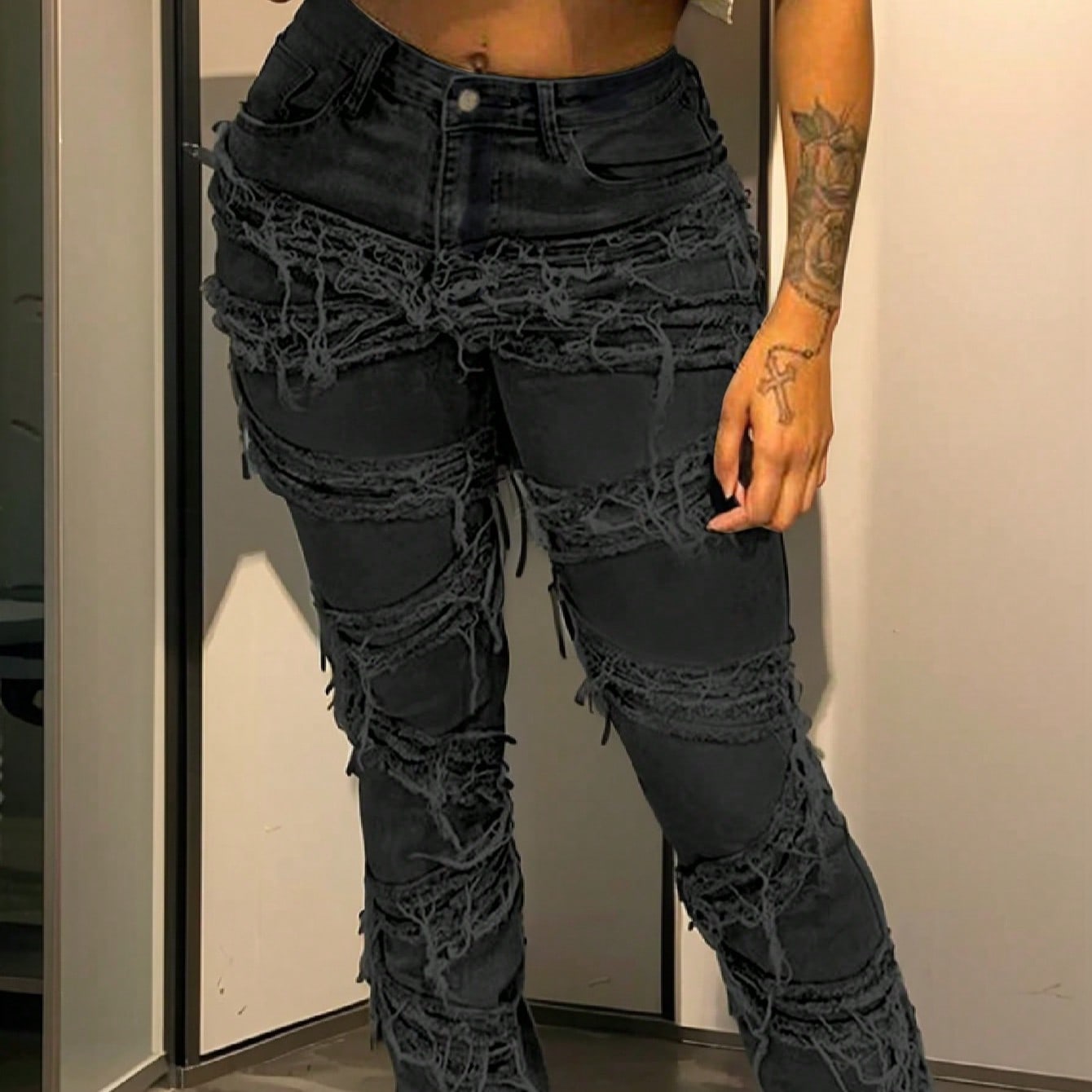Women's Black Shredded Textured High-Waist Straight Jeans