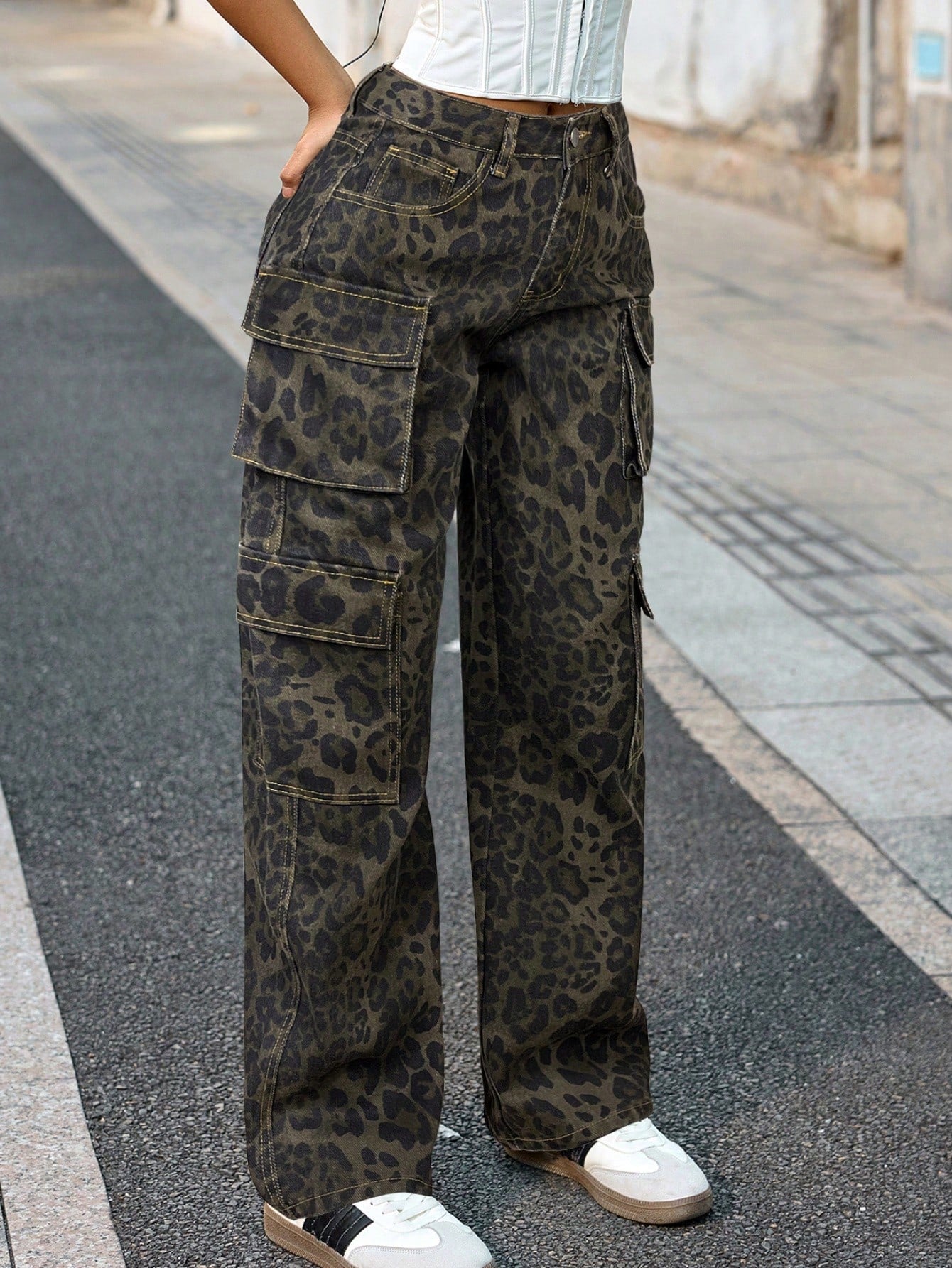 Women's Leopard Print Cargo Pants - Baggy High-Waisted Streetwear Trousers