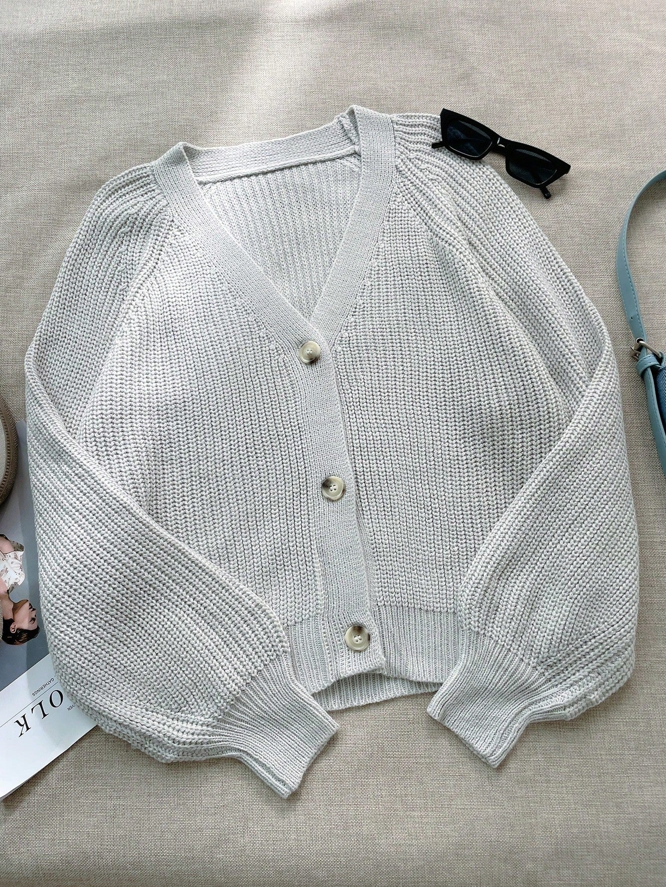 Women's V-Neck Grey Chunky Knit Cardigan with Balloon Sleeves