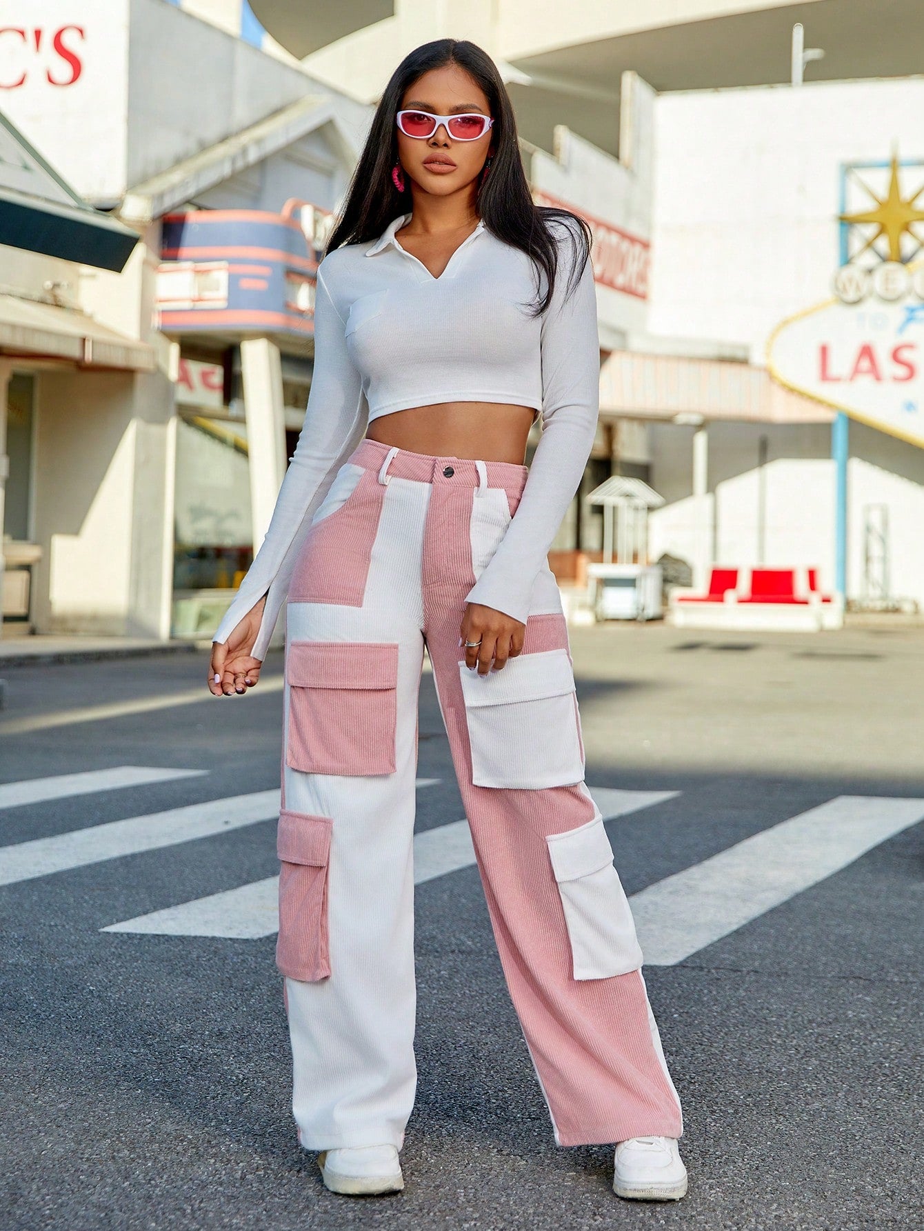 Women's Pink Cotton Full-length cargo pants with cargo pockets