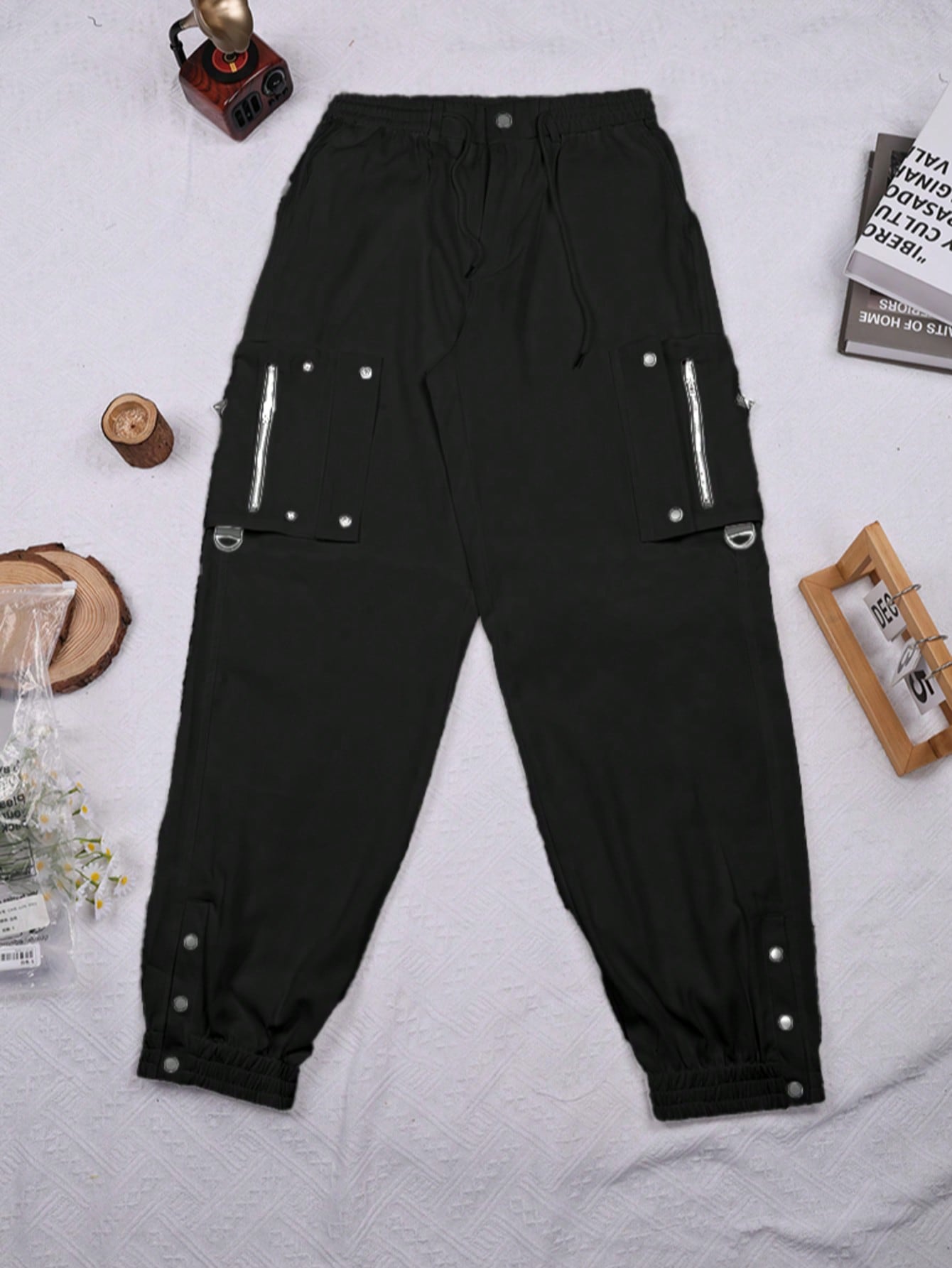 Women's Black High Waisted Zipper Detail Cargo Pants Multi-Pocket Streetwear Trousers