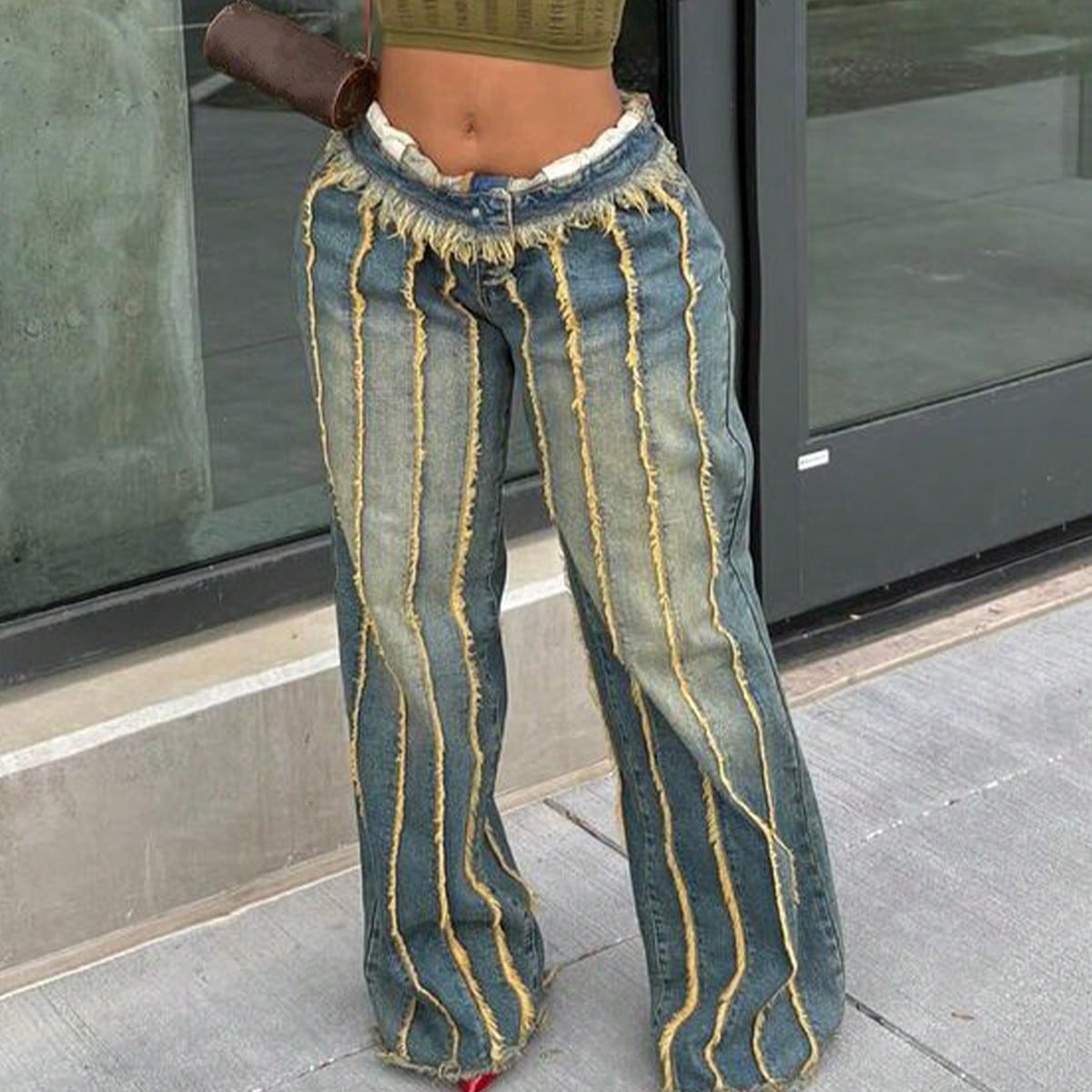 Women's Vintage Blue Wide Leg Jeans with Contrast Stitching Detail