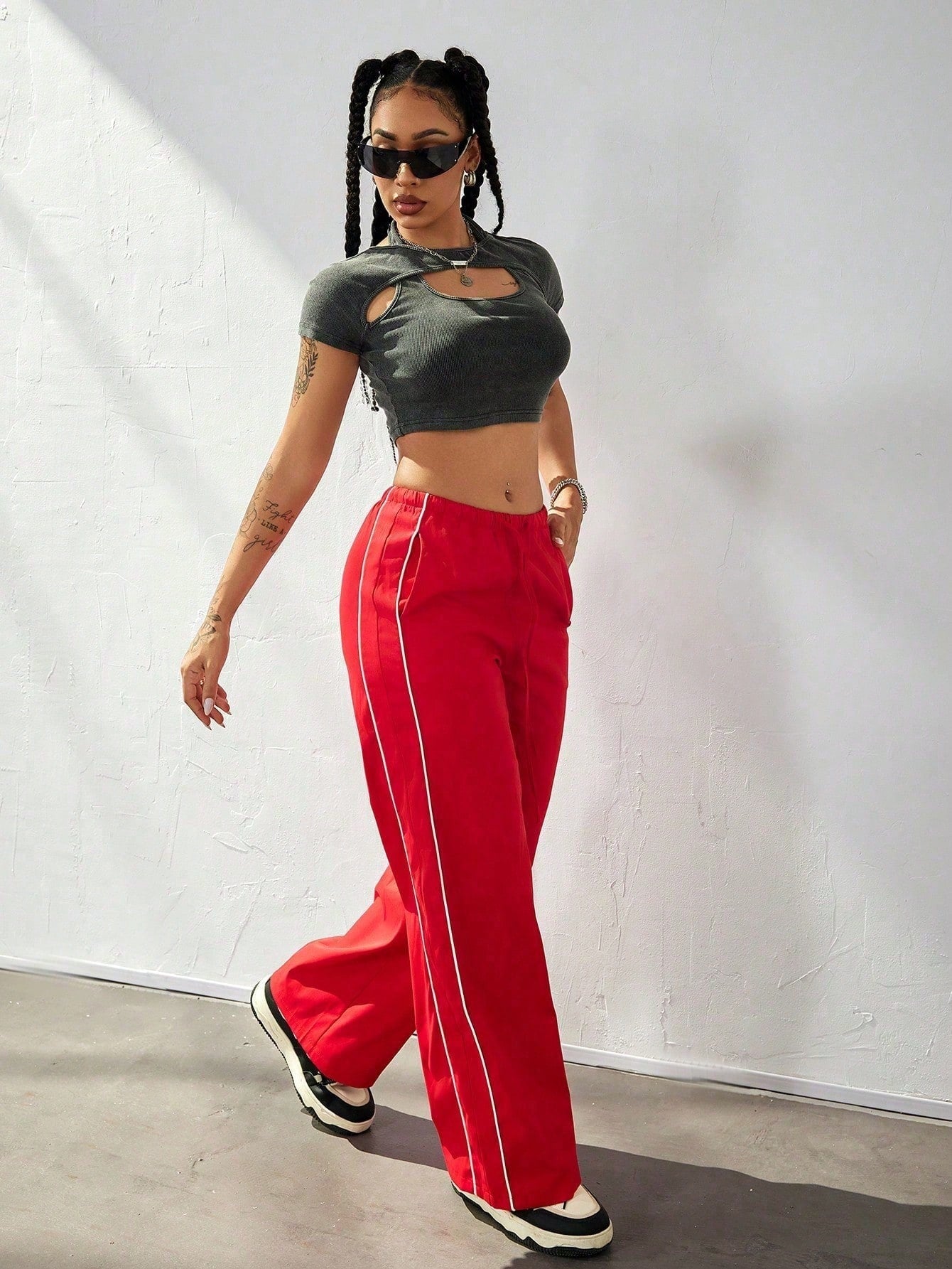Women's Red Slim-Fit Casual Pants