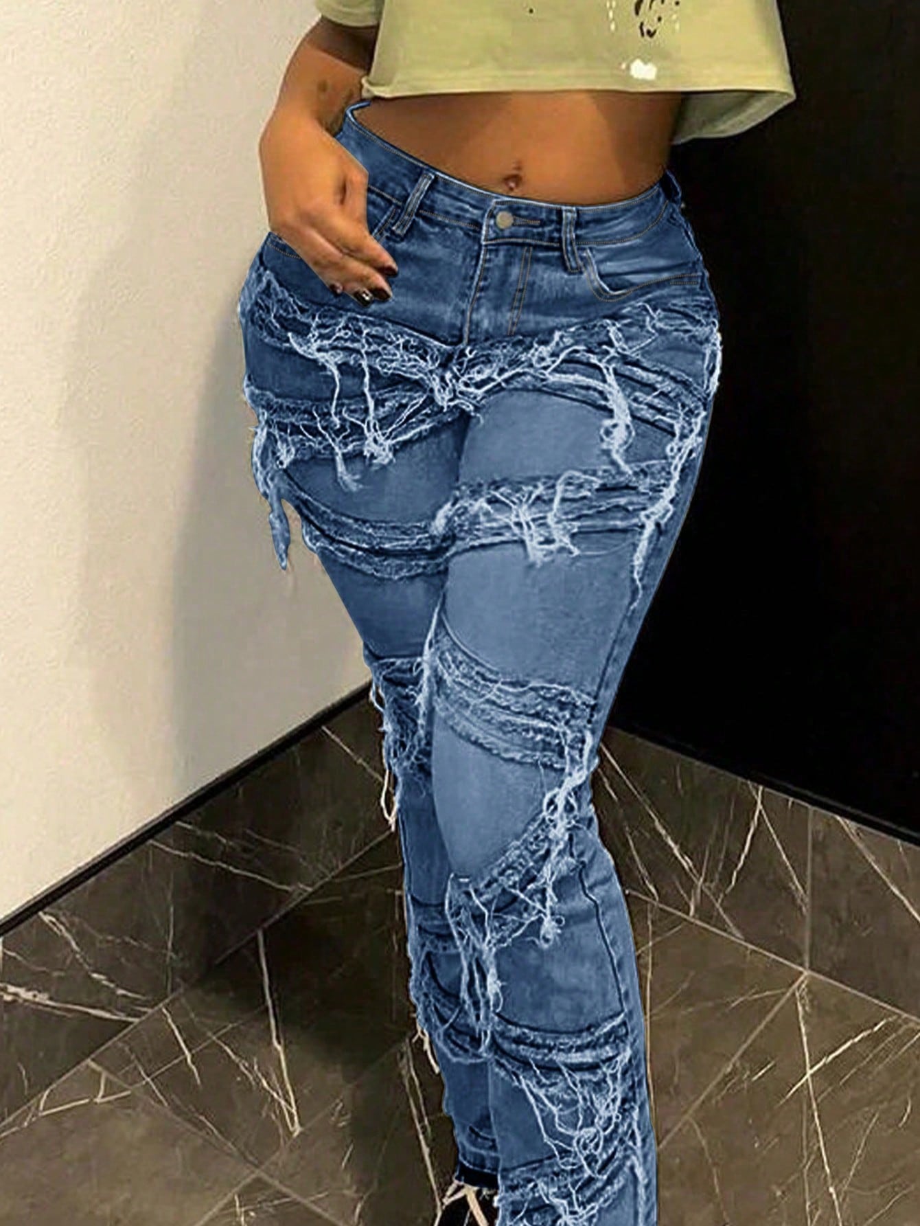 Women's Blue Heavily Distressed Fringe Raw Hem Straight-Leg Jeans