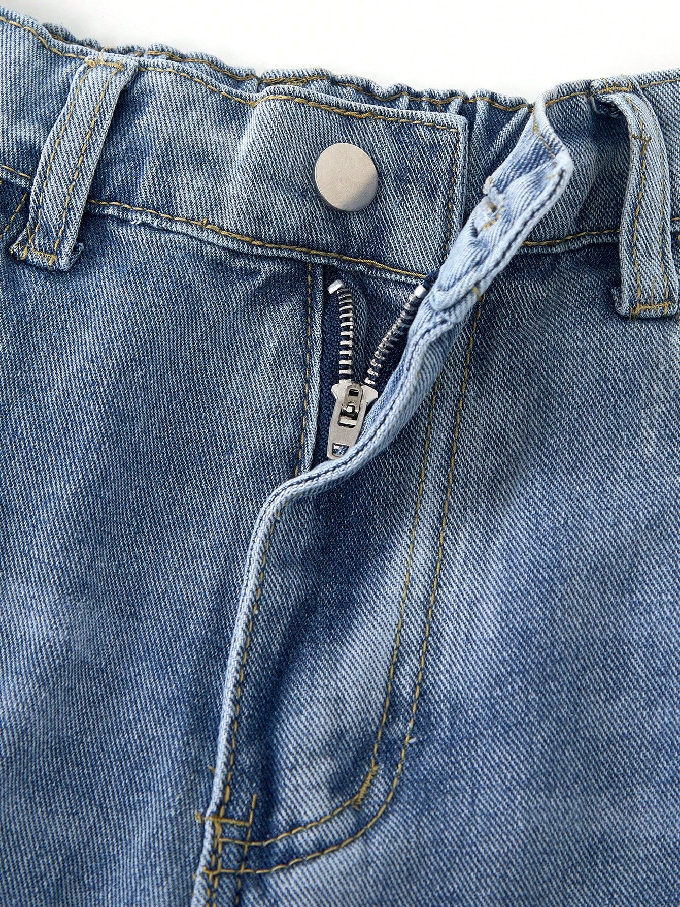 Women's Light Blue Jeans