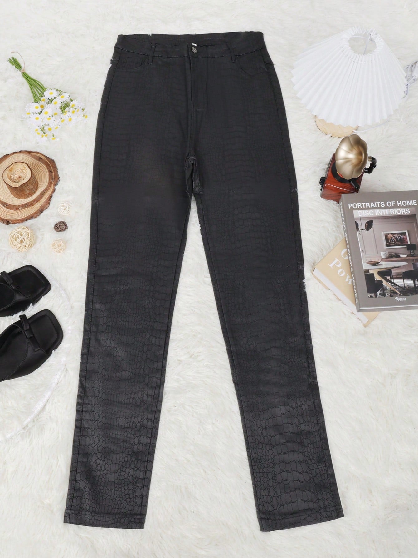Women's Plus Size Women's Black Textured Snake Skin Print Skinny PU Leather Pants