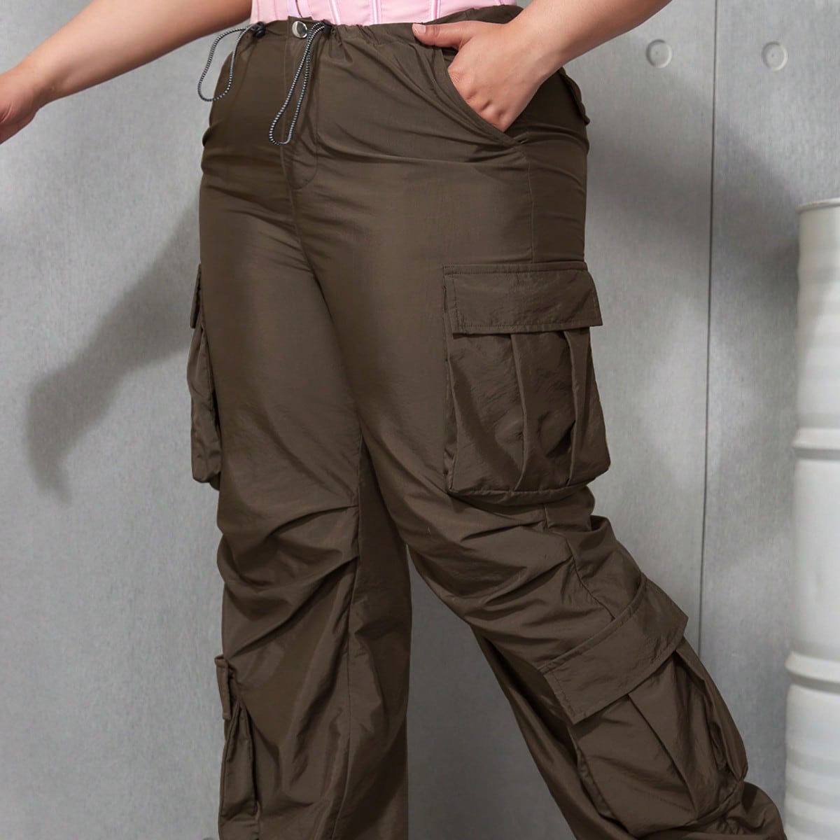 Women's Dark Brown Polyamide Blend Multi-Pocket Baggy Cargo Pants