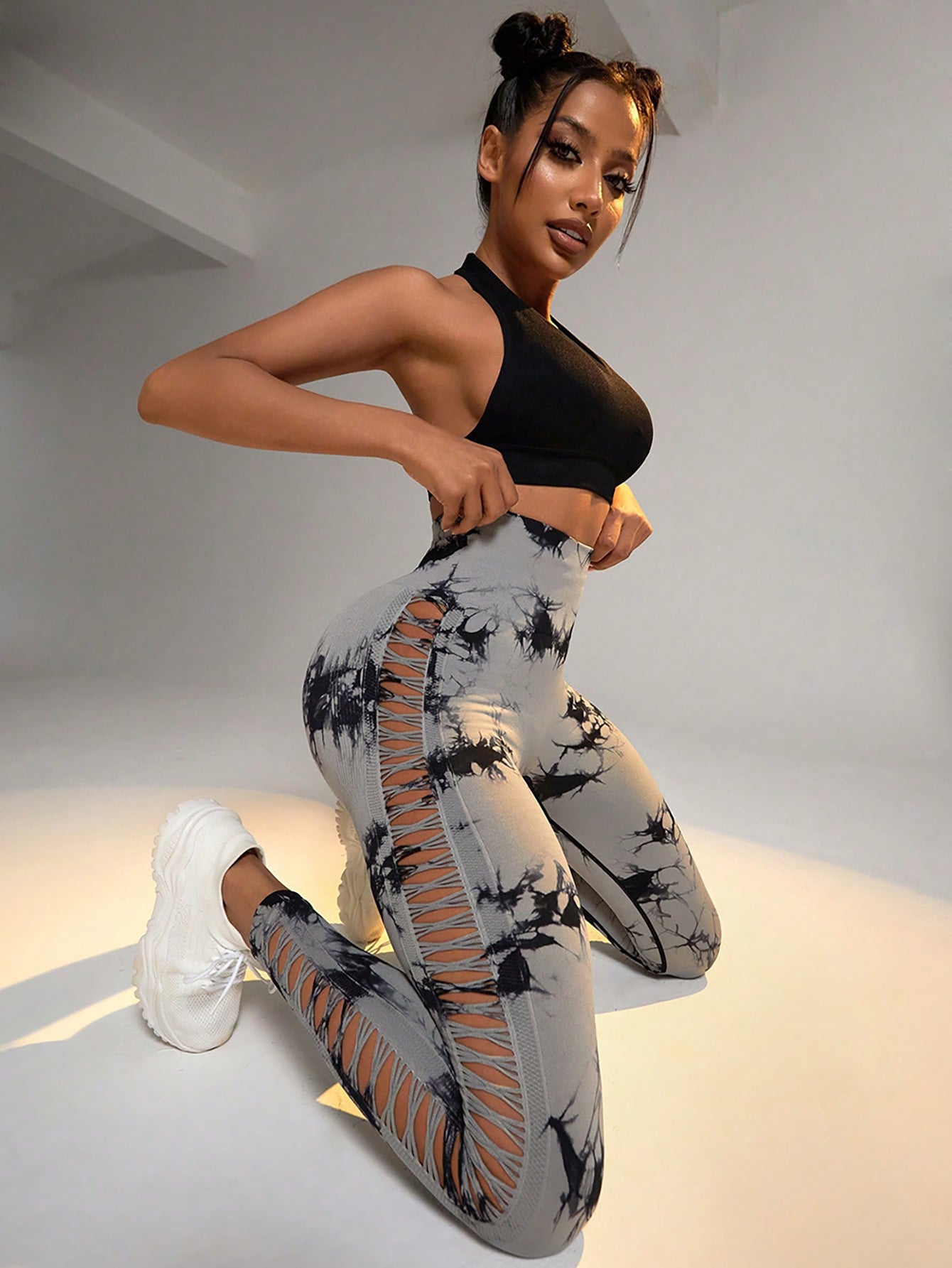 Women's Tie-Dye Side Cutout Lace-Up Yoga Pants - High-Waisted Butt-Lifting Seamless Athletic Leggings