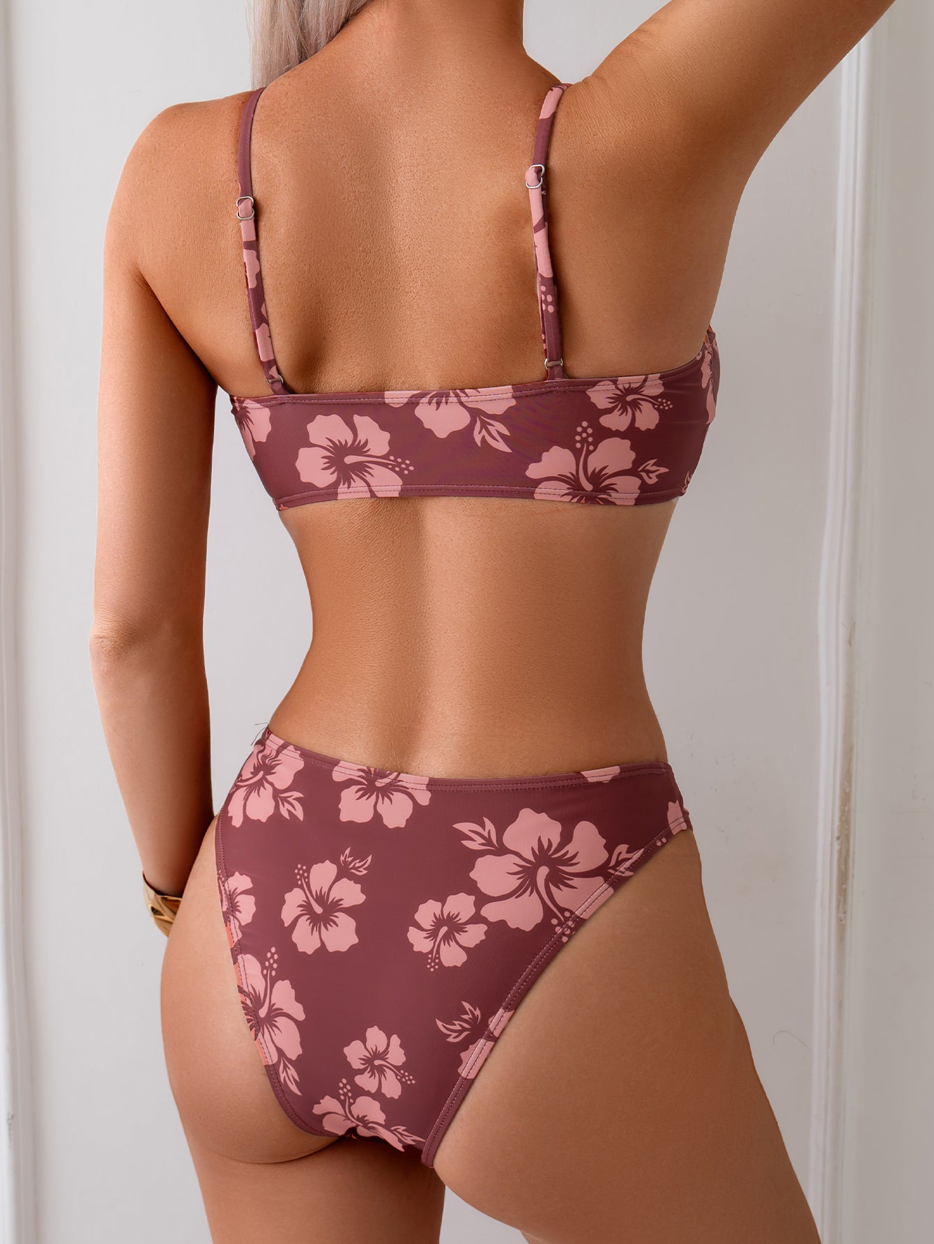 Burgundy Hibiscus Print Bikini Set for Women, Metal Buckle Detail Thin-Strap Triangle Swimwear